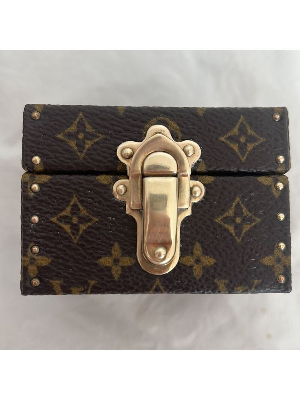 Louis Vuitton Ecrin Declaration Mini Jewelry Trunk - Picture 2 of 10